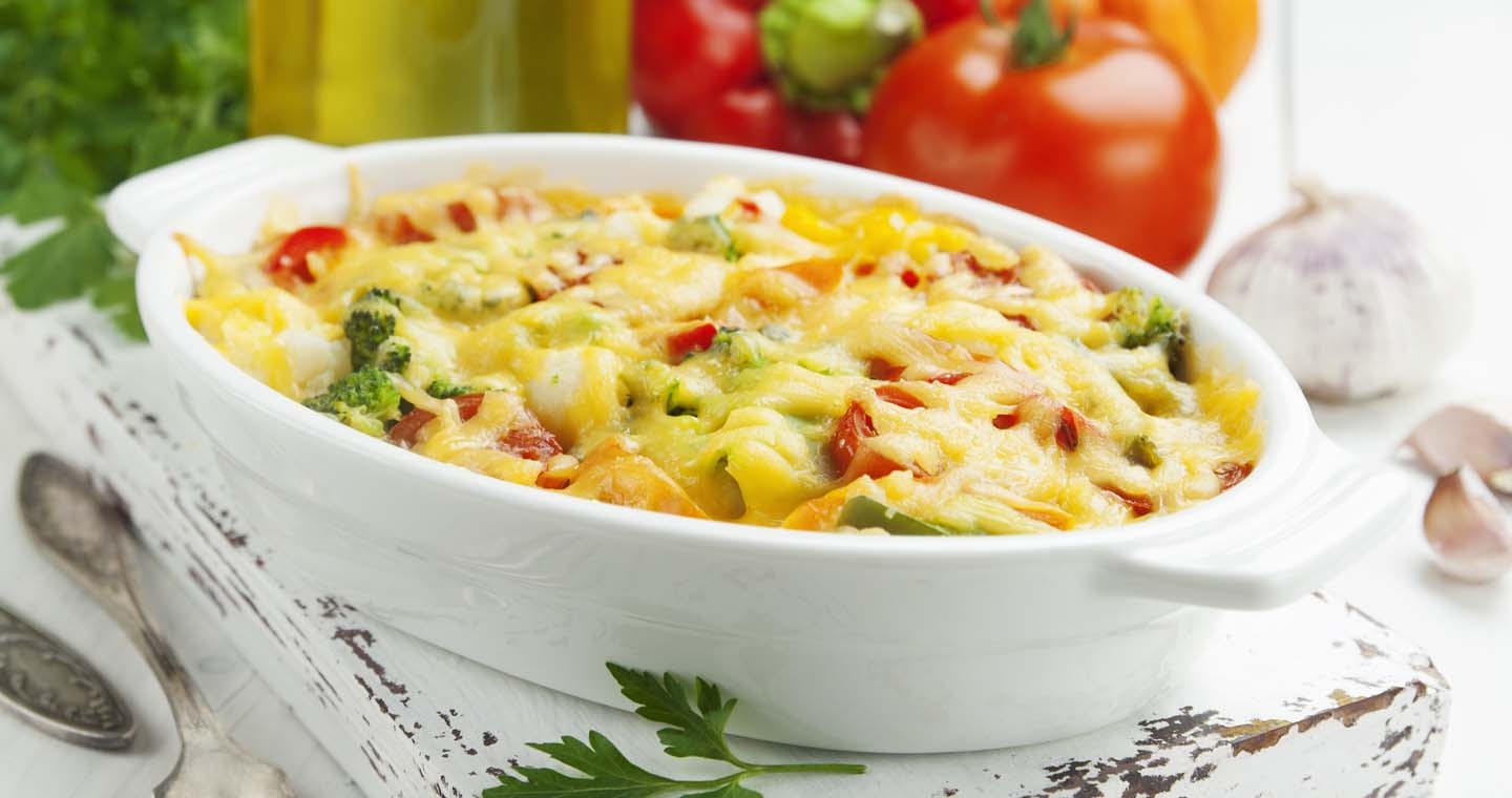 pasta al forno con verdure miste e besciamella